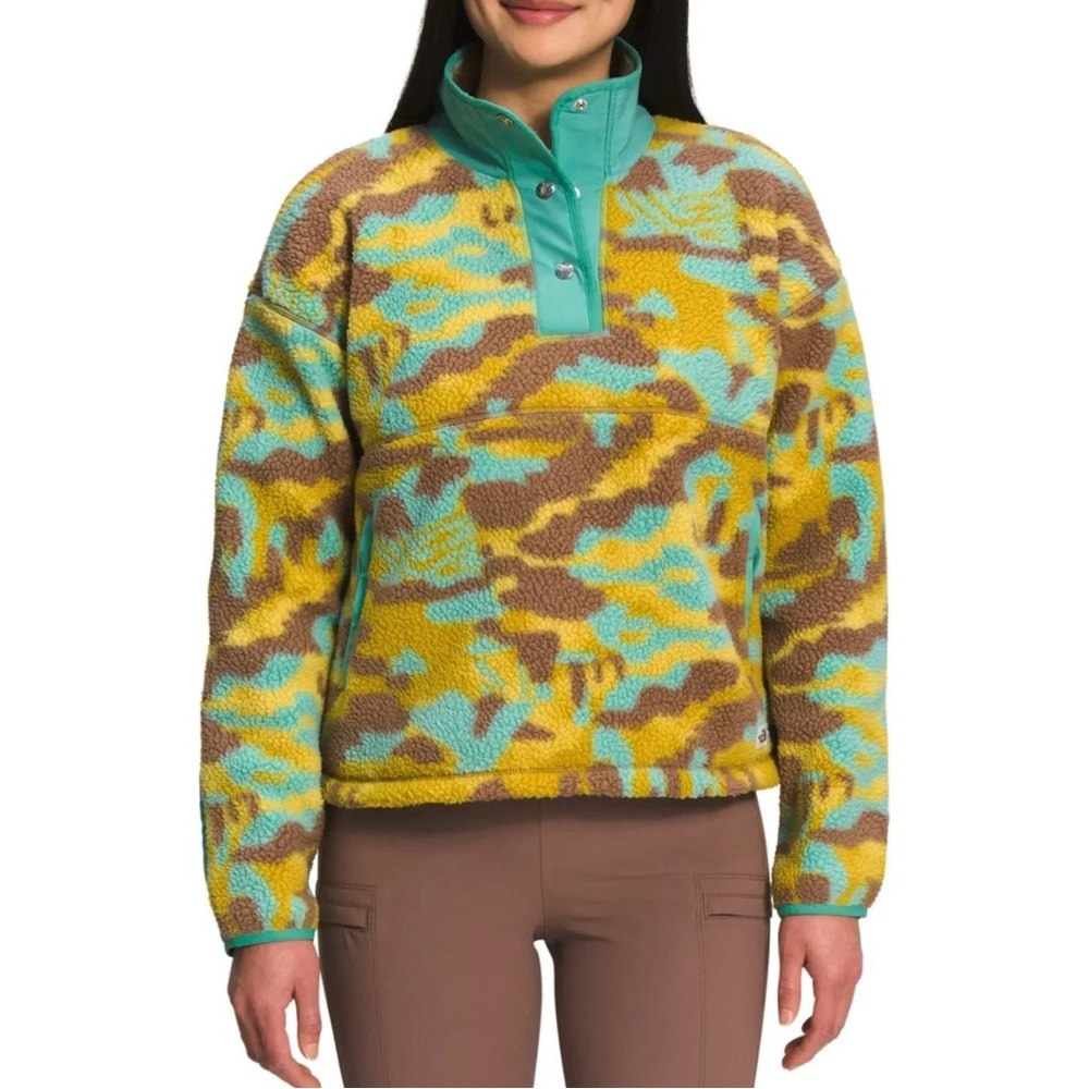 The Northface Camo Fleece Pullover